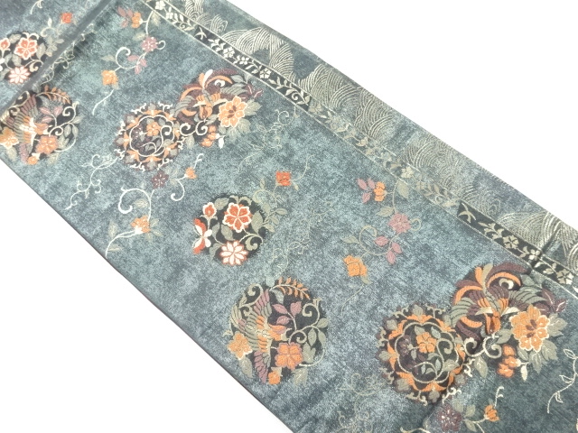 リサイクル　金糸華紋に花喰い鳥模様織り出し袋帯